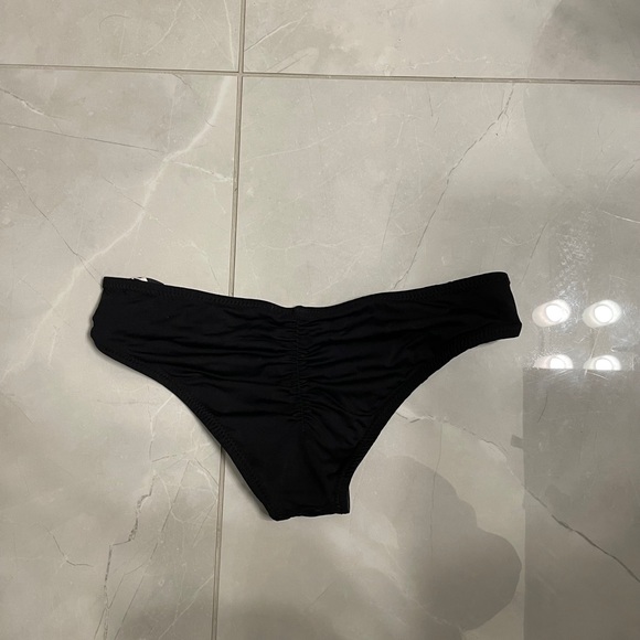 Ripcurl Reversible Bikini Bottom - Picture 4 of 4